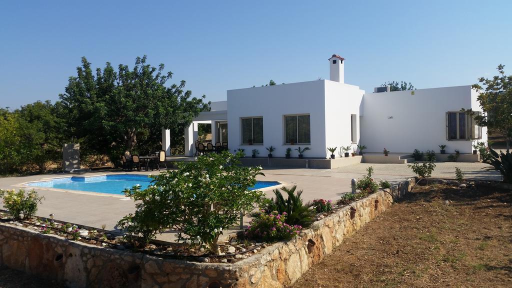 Eliofos Luxury Villa Polis Exterior foto